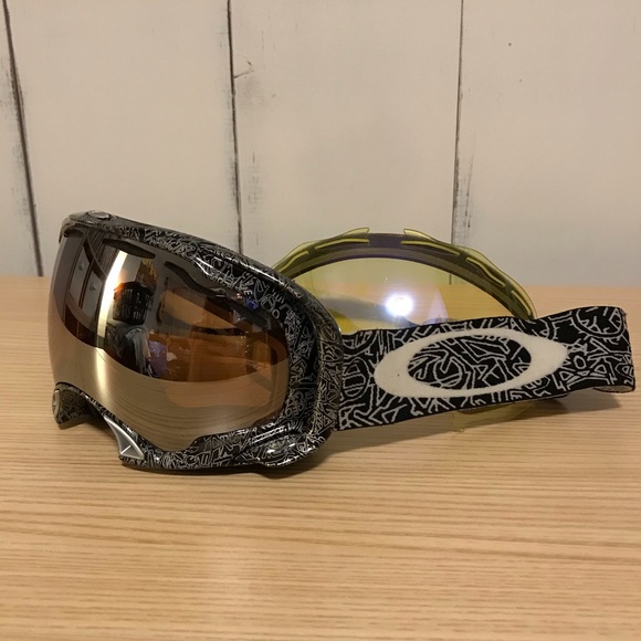 Oakley Other - Oakley snowboard googles